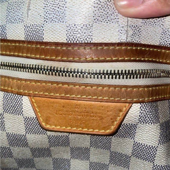 Louis Vuitton Evora MM - Picture 10 of 12